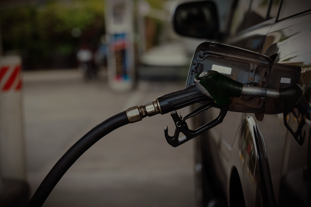 7 Ways to Save Money at the Pump